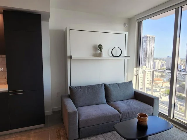 227 NE 2nd Street # 2907, Miami FL 33132