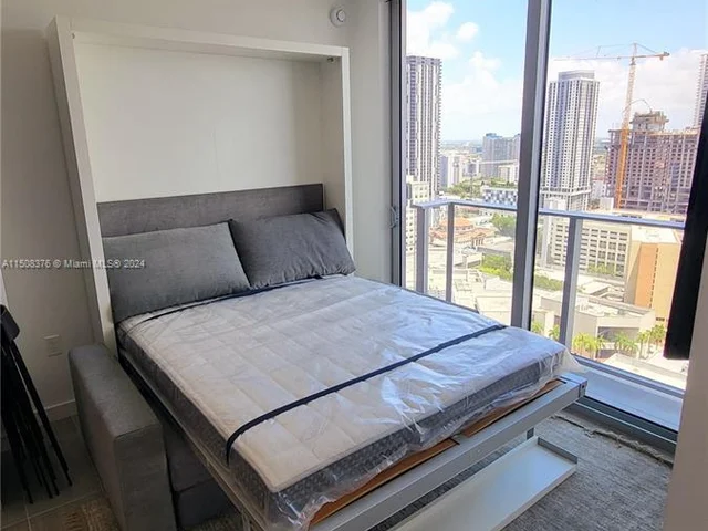 227 NE 2nd Street # 2907, Miami FL 33132