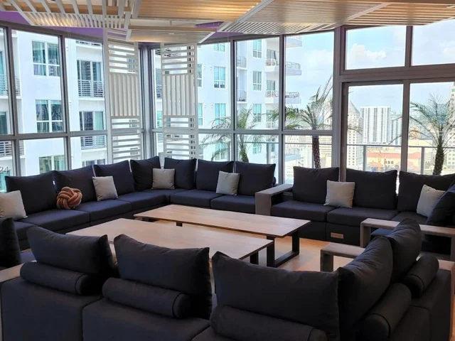 227 NE 2nd Street # 2907, Miami FL 33132