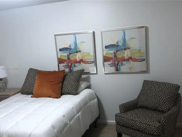 11877 Sturbridge Ln, Wellington FL 33414