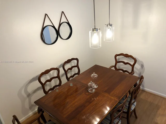 11877 Sturbridge Ln, Wellington FL 33414