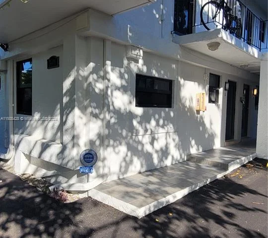 3011 SW 1st Ave # 7, Miami FL 33129