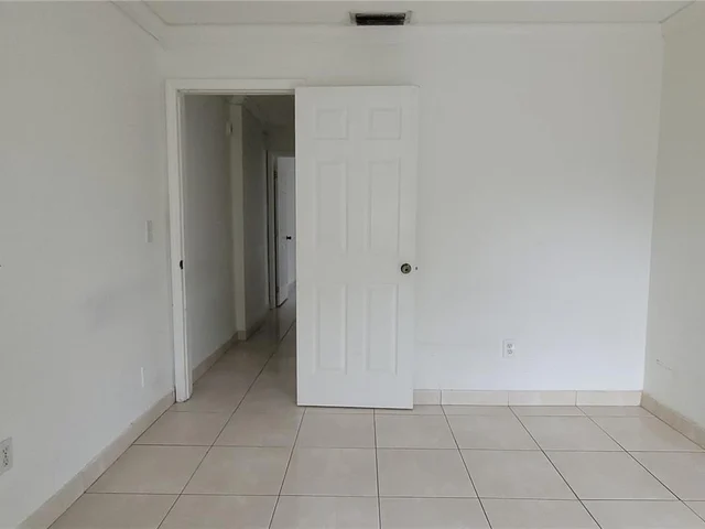 3011 SW 1st Ave # 7, Miami FL 33129