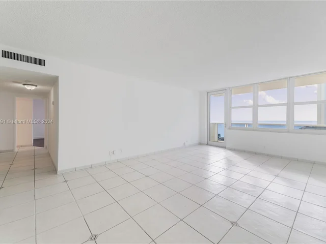 3725 S Ocean Dr # 706, Hollywood FL 33019