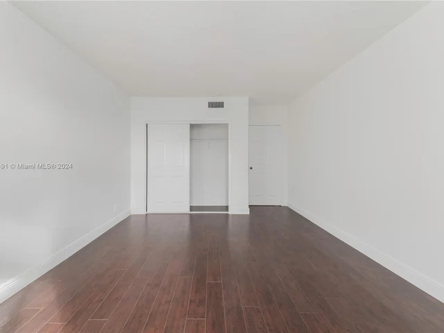 3725 S Ocean Dr # 706, Hollywood FL 33019