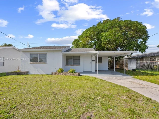 3415 Windsor Ave, West Palm Beach FL 33407