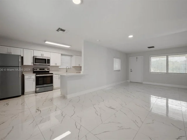 3415 Windsor Ave, West Palm Beach FL 33407