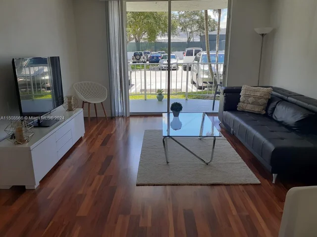 486 NW 165th Street Rd # 103, Miami FL 33169