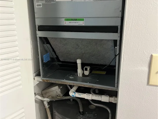 9668 S Belfort Cir # 101, Tamarac FL 33321