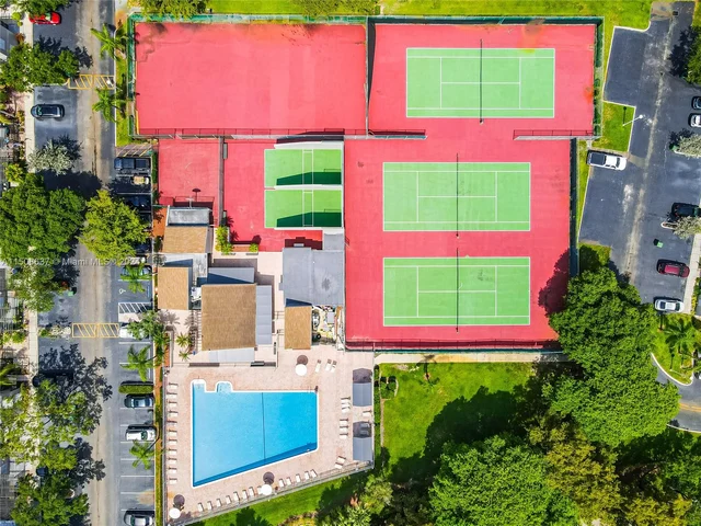 1450 NW 112th terr, Pembroke Pines FL 33026