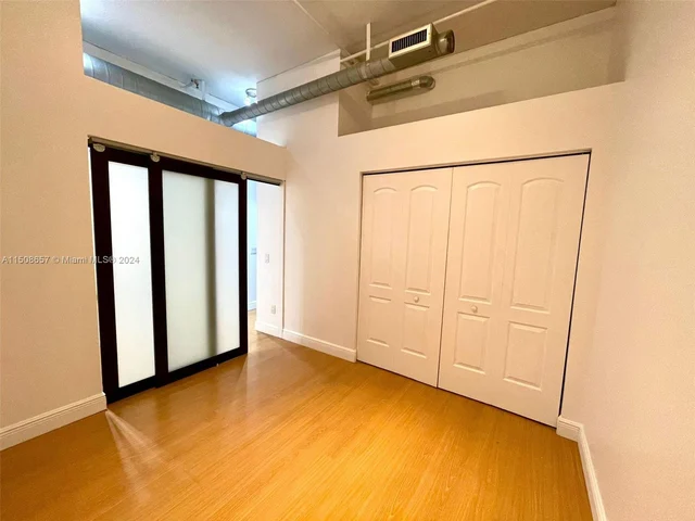 3029 NE 188th St # 520, Aventura FL 33180