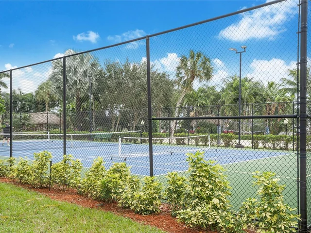 73 S Cortez Dr # 73, Margate FL 33068