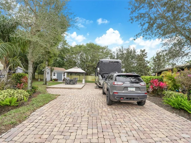 73 S Cortez Dr # 73, Margate FL 33068