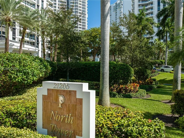 21205 Yacht Club Dr # 1507, Aventura FL 33180