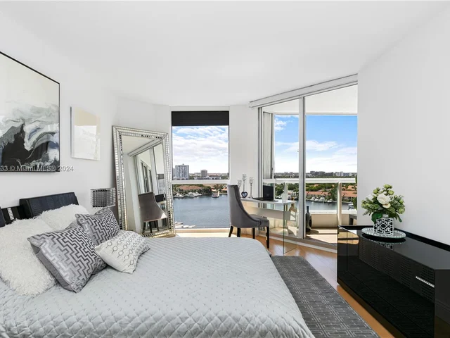 21205 Yacht Club Dr # 1507, Aventura FL 33180