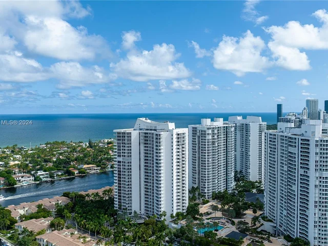 21205 Yacht Club Dr # 1507, Aventura FL 33180