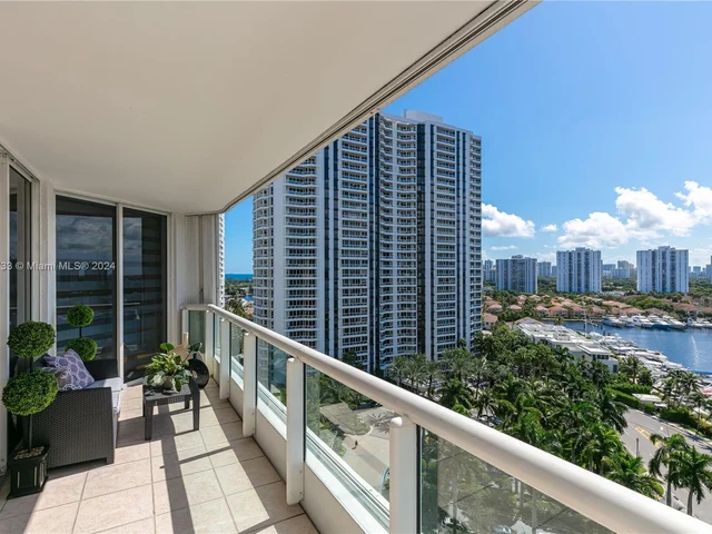 21205 Yacht Club Dr # 1507, Aventura FL 33180