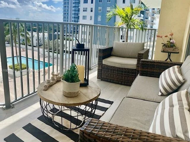 140 S Dixie Hwy # 706, Hollywood FL 33020