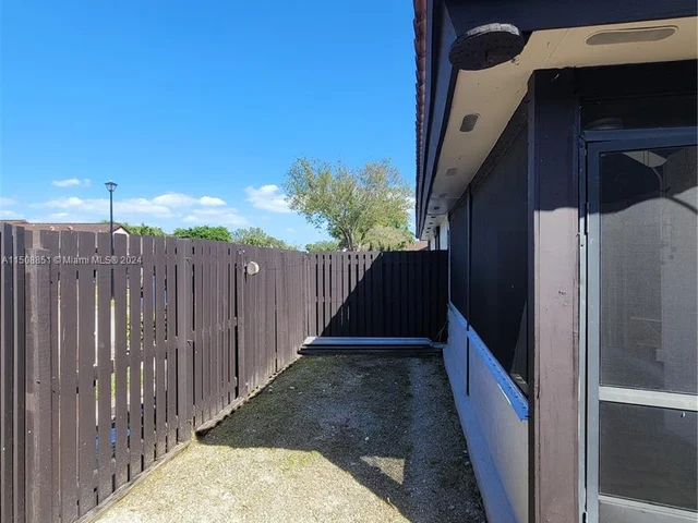 15252 SW 46th Ln # 68, Miami FL 33185