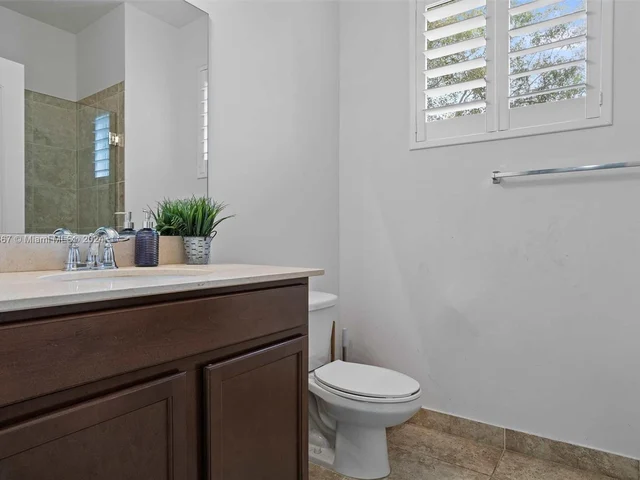 12981 SW 221st St, Miami FL 33170