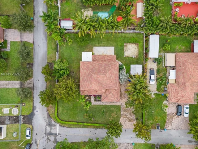 12981 SW 221st St, Miami FL 33170