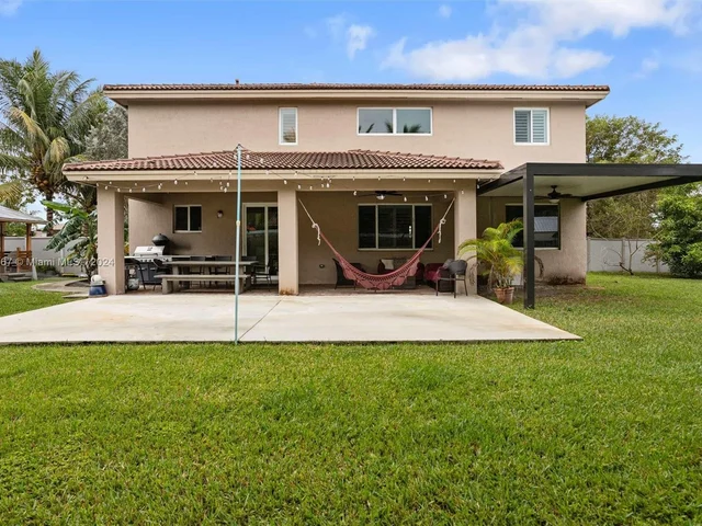 12981 SW 221st St, Miami FL 33170