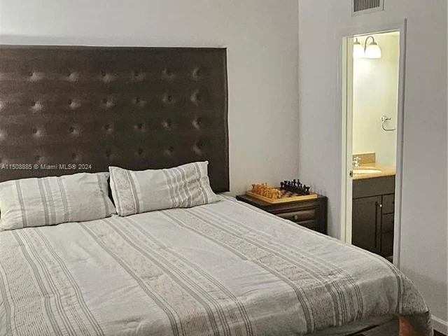 1910 SW 17th Ave # 3, Miami FL 33145