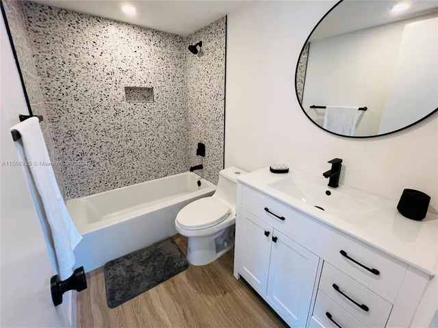 1900 Meridian Ave # 306, Miami Beach FL 33139