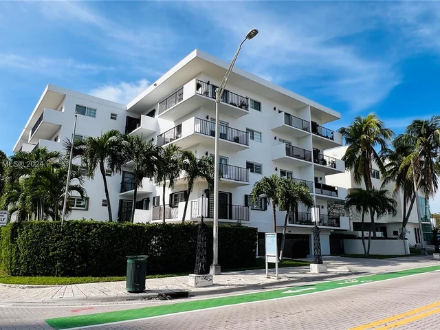 1900 Meridian Ave # 306, Miami Beach FL 33139