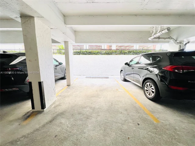 1900 Meridian Ave # 306, Miami Beach FL 33139