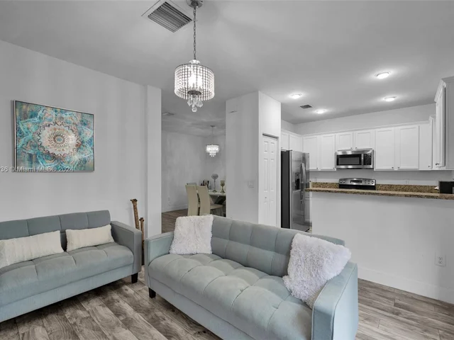 11251 NW 88th Ter # 11251, Doral FL 33178