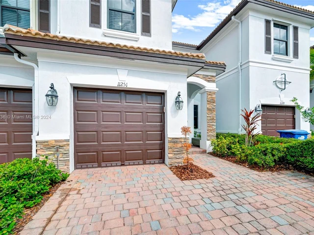11251 NW 88th Ter # 11251, Doral FL 33178