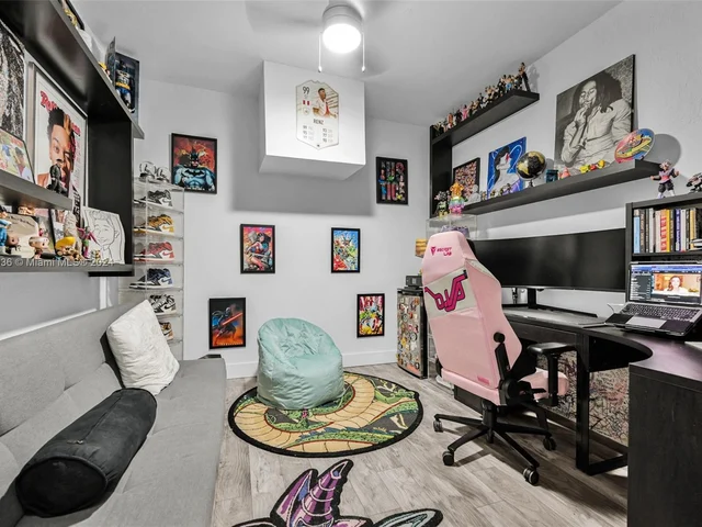 11251 NW 88th Ter # 11251, Doral FL 33178