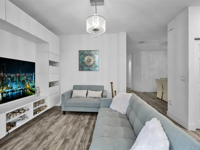 11251 NW 88th Ter # 11251, Doral FL 33178