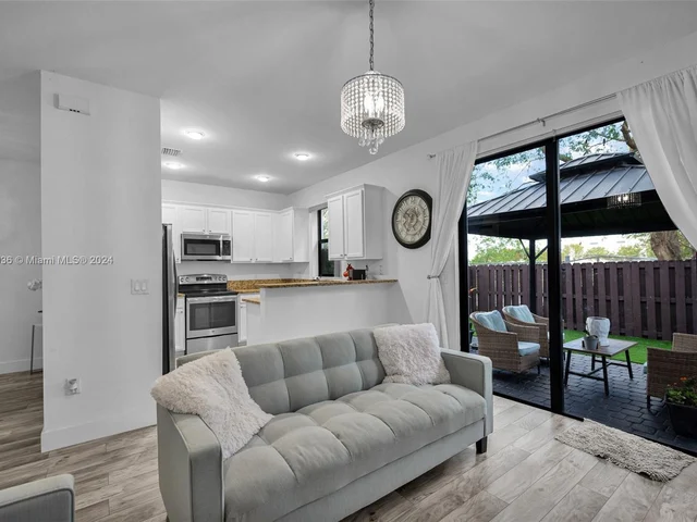 11251 NW 88th Ter # 11251, Doral FL 33178