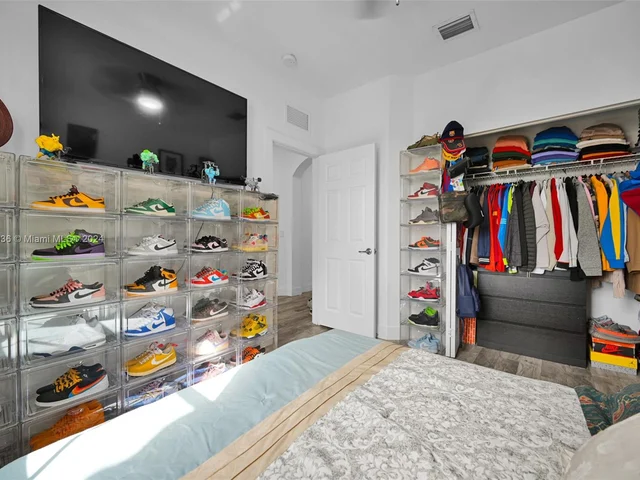 11251 NW 88th Ter # 11251, Doral FL 33178