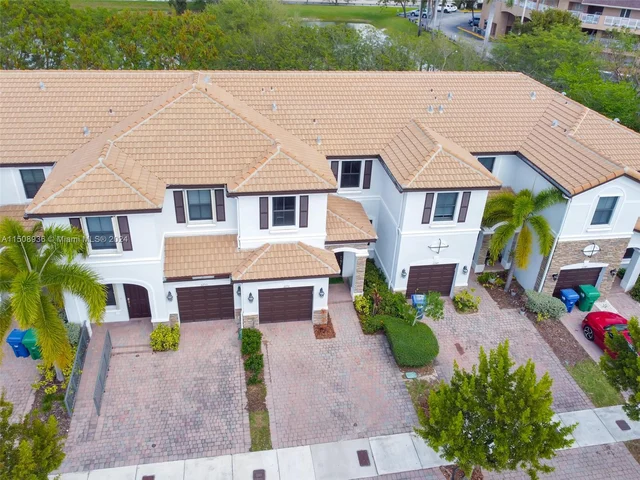 11251 NW 88th Ter # 11251, Doral FL 33178