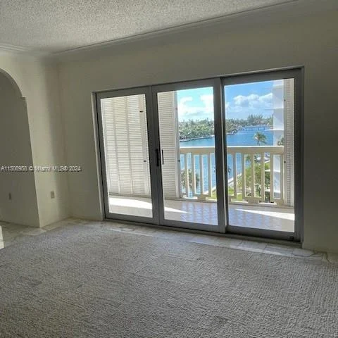 9111 E Bay Harbor Dr # 5D, Bay Harbor Islands FL 33154