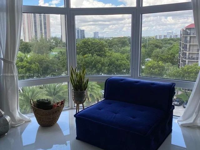 3375 N Country Club Dr # 609, Aventura FL 33180