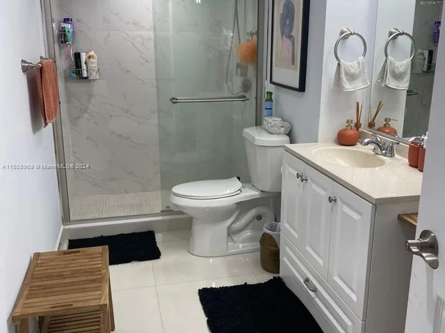 3375 N Country Club Dr # 609, Aventura FL 33180