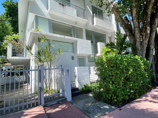 1600 Michigan Ave # 8, Miami Beach FL 33139