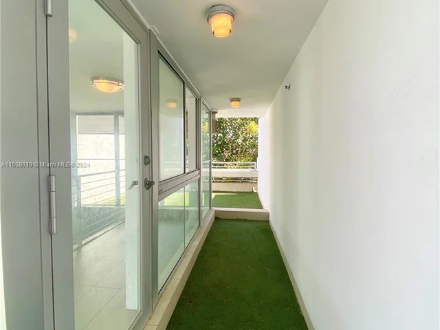 1600 Michigan Ave # 8, Miami Beach FL 33139