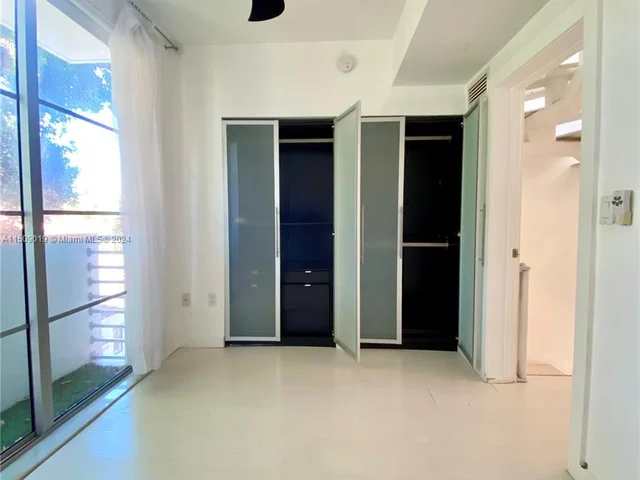 1600 Michigan Ave # 8, Miami Beach FL 33139