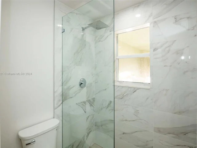 4631 NW 94th Ct, Doral FL 33178