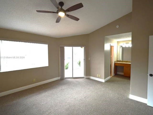 7892 NW 7th Ct # 7892, Plantation FL 33324