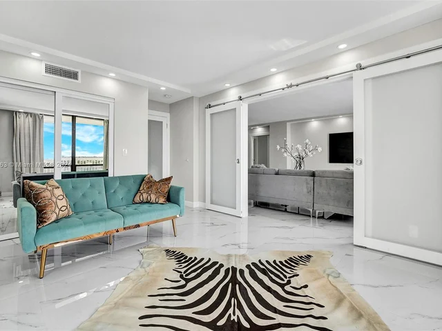 1500 S Ocean Dr # 7F, Hollywood FL 33019