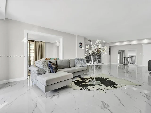 1500 S Ocean Dr # 7F, Hollywood FL 33019