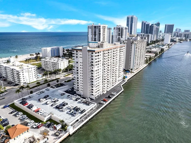 1500 S Ocean Dr # 7F, Hollywood FL 33019