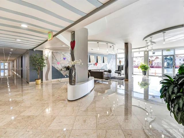 1500 S Ocean Dr # 7F, Hollywood FL 33019