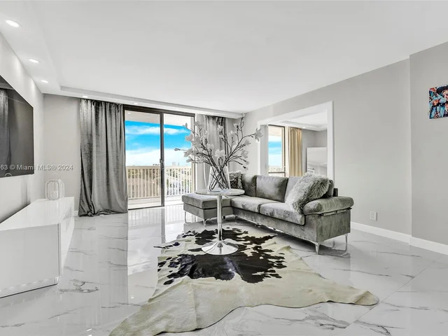 1500 S Ocean Dr # 7F, Hollywood FL 33019